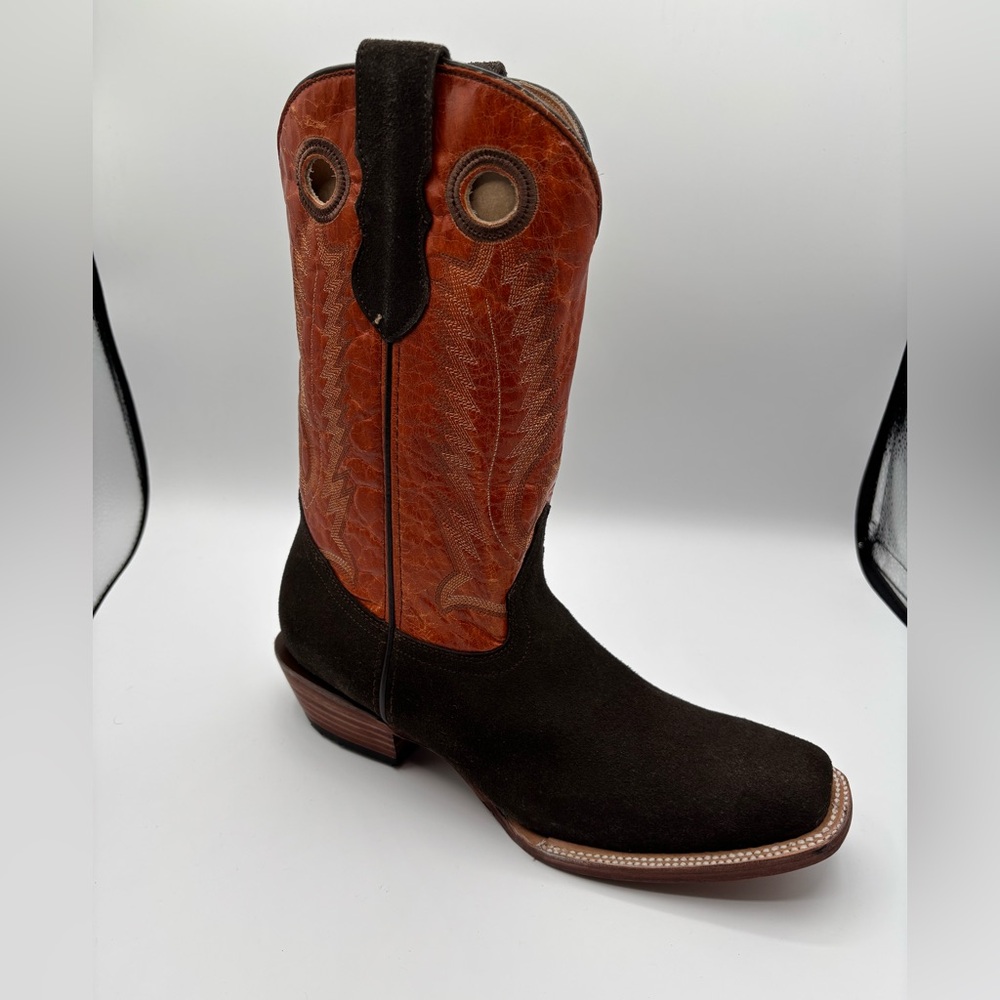 Mens black roughout boots with cutter toe and spur heel SIZE 10.5